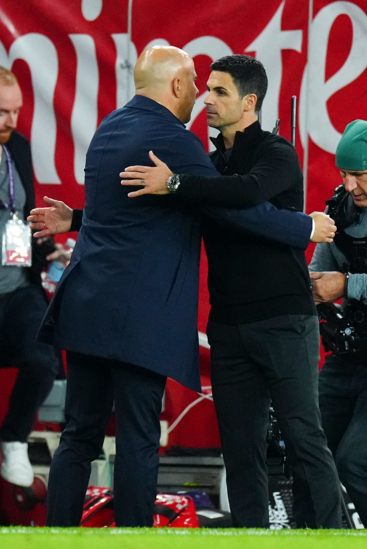 开云官网-萨顿预测：利物浦主场1-2阿森纳；曼联小胜伯恩利&amp;曼城客胜布莱顿