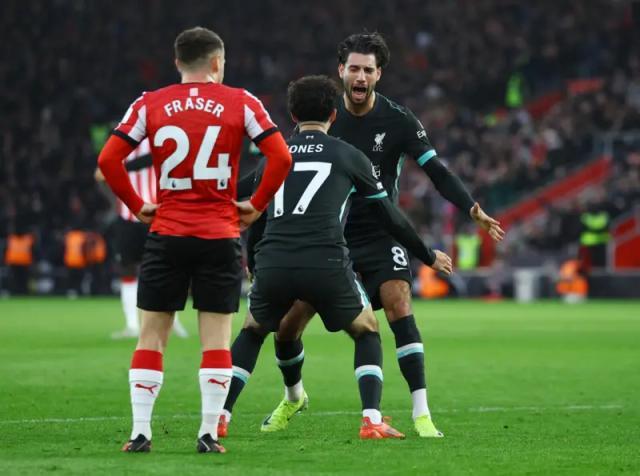 kaiyun.com-【英超】法老幽默双响，利物浦3-2圣徒，31分领跑英超